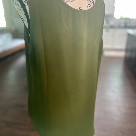 🫒EUC - J.CREW TANK🫒 - Picture 4 of 12